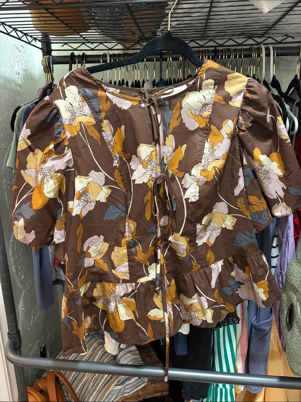 MELLODAY Brown Floral Tie-Front Peplum Blouse